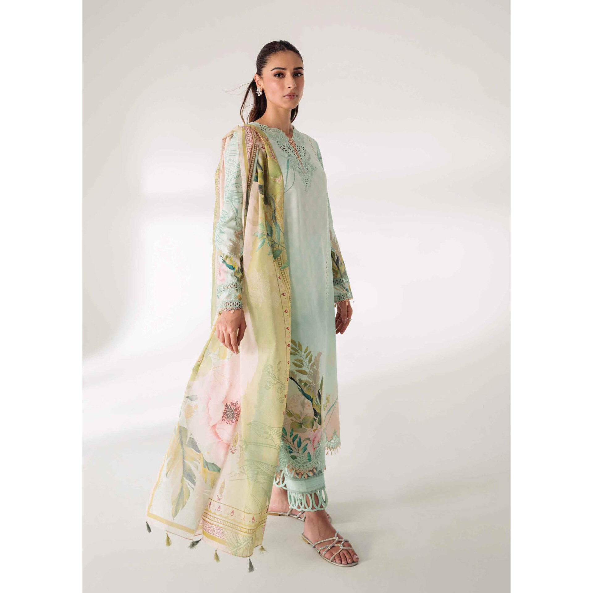 Qalamkar Q Prints Pakistani Unstitched Dress | Code4